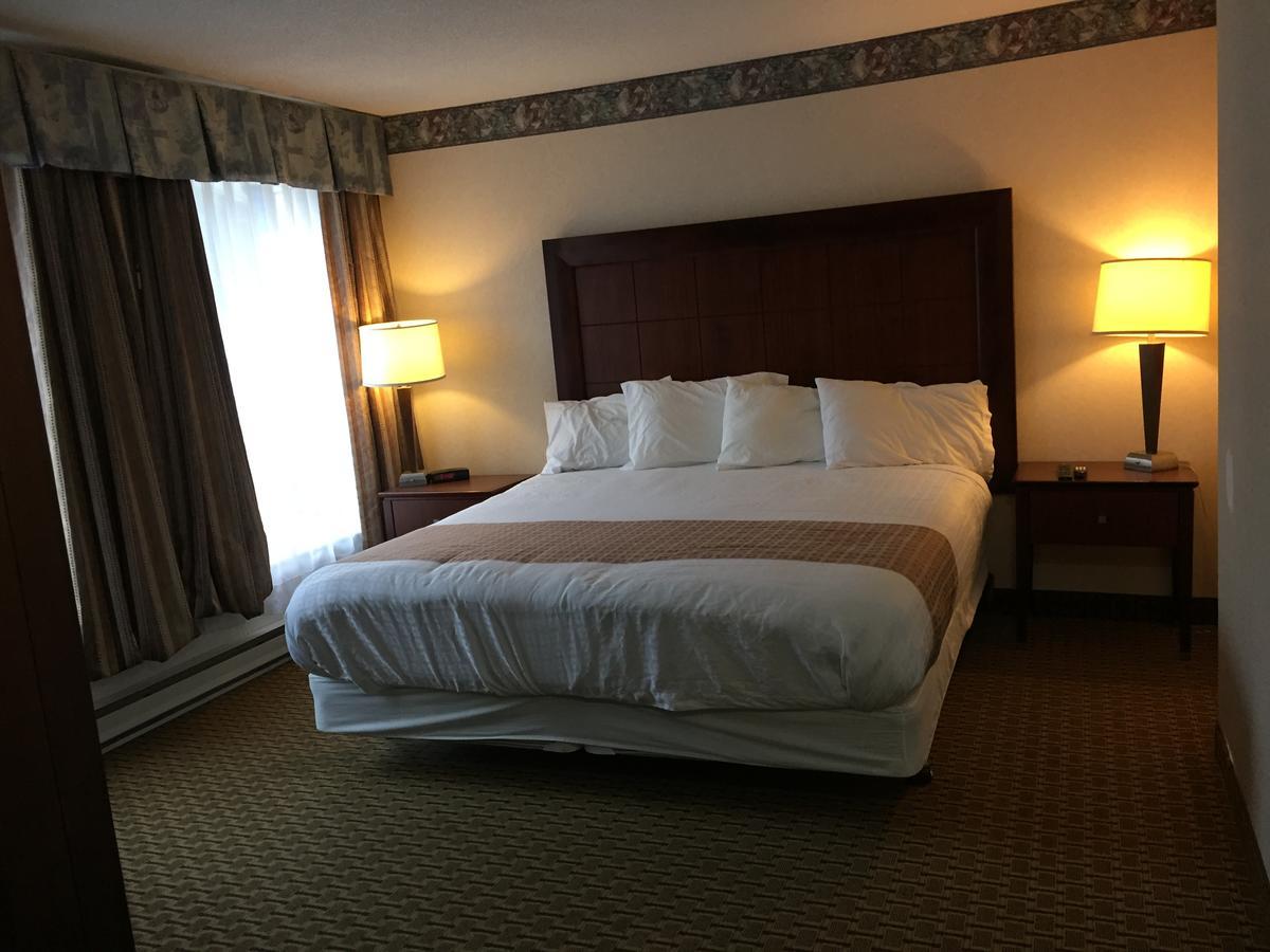 Best Value Inn & Suites Parry Sound Exterior foto