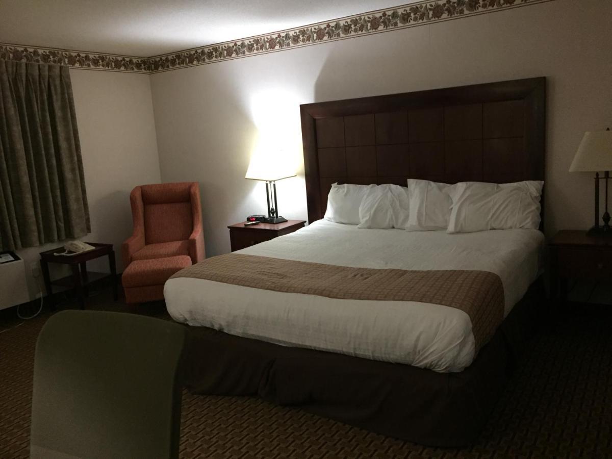 Best Value Inn & Suites Parry Sound Exterior foto